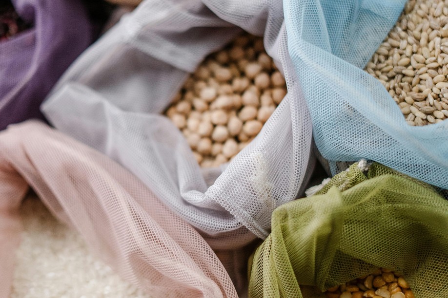 Indian agro commodities, cold pressed neem oil and raw makhana fox nuts